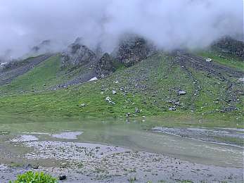A trek to Hampta Pass and Solo Bike ride to Tirthan Valley, Himachal Pradesh